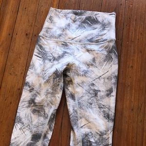 *RARE* Color Palm Tree Lululemon Pants